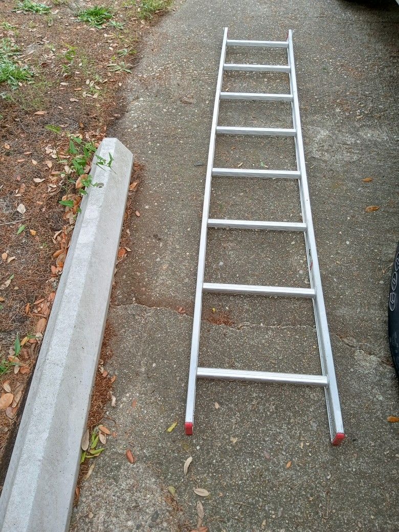LADDER 8ft SINGLE ALUMINUM