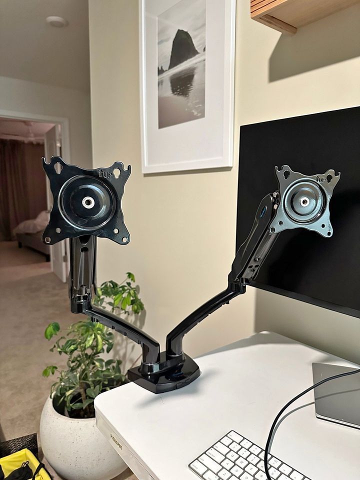 Huanuo Dual Monitor Stand: 13"-30" Monitors