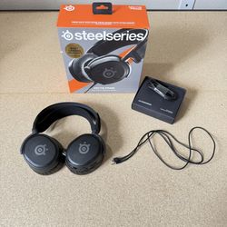 SteelSeries Arctic Prime Wired Gaming Headset Compatible with PS/Xbox/Switch