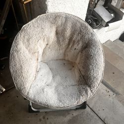 Set Of 4 Folding Fluffy Chairs