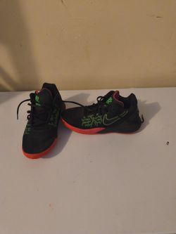 Kyrie Kids Shoes