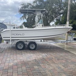 2001 ROBALO 2020 