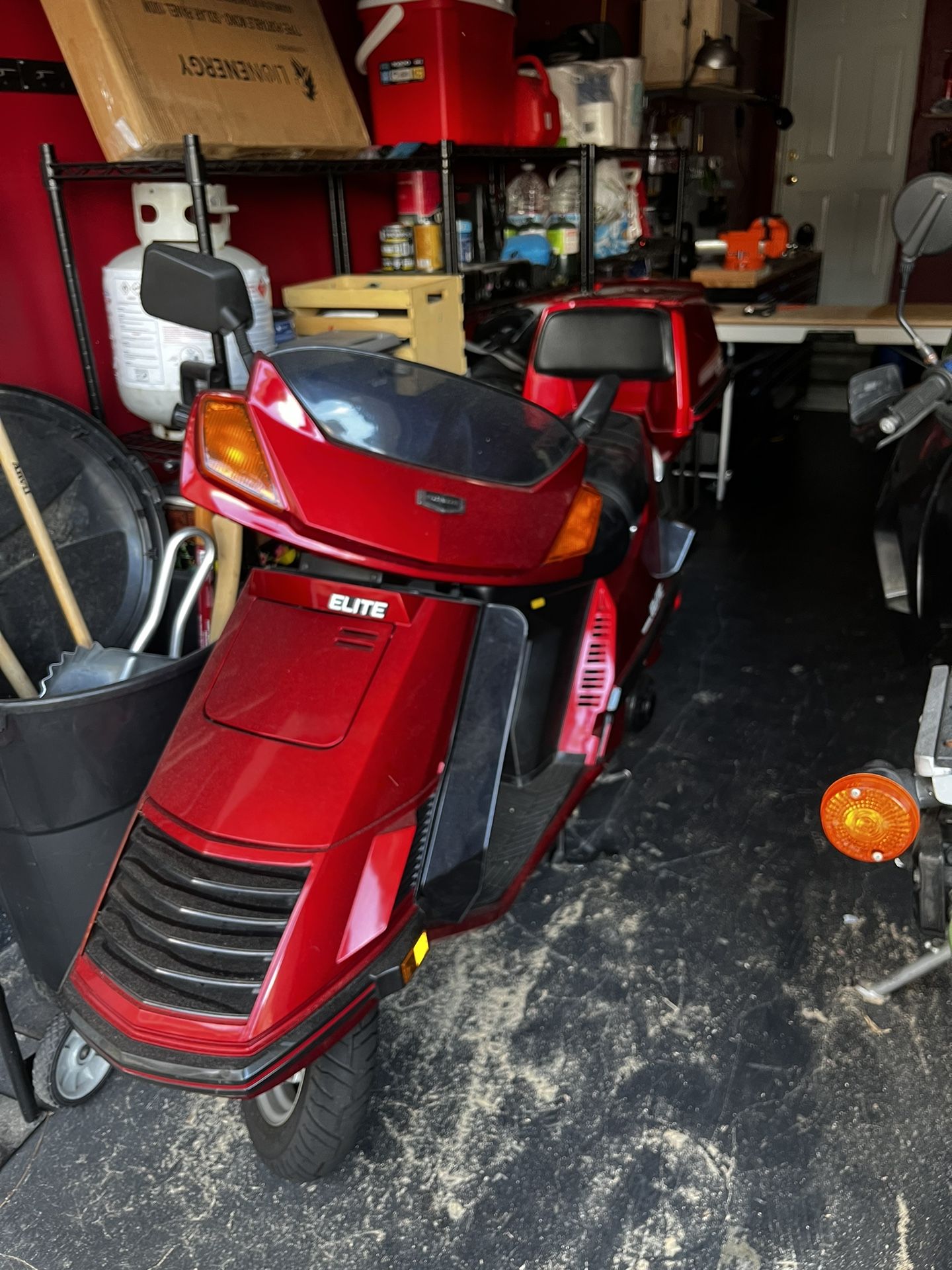 1984 Honda Elite 125