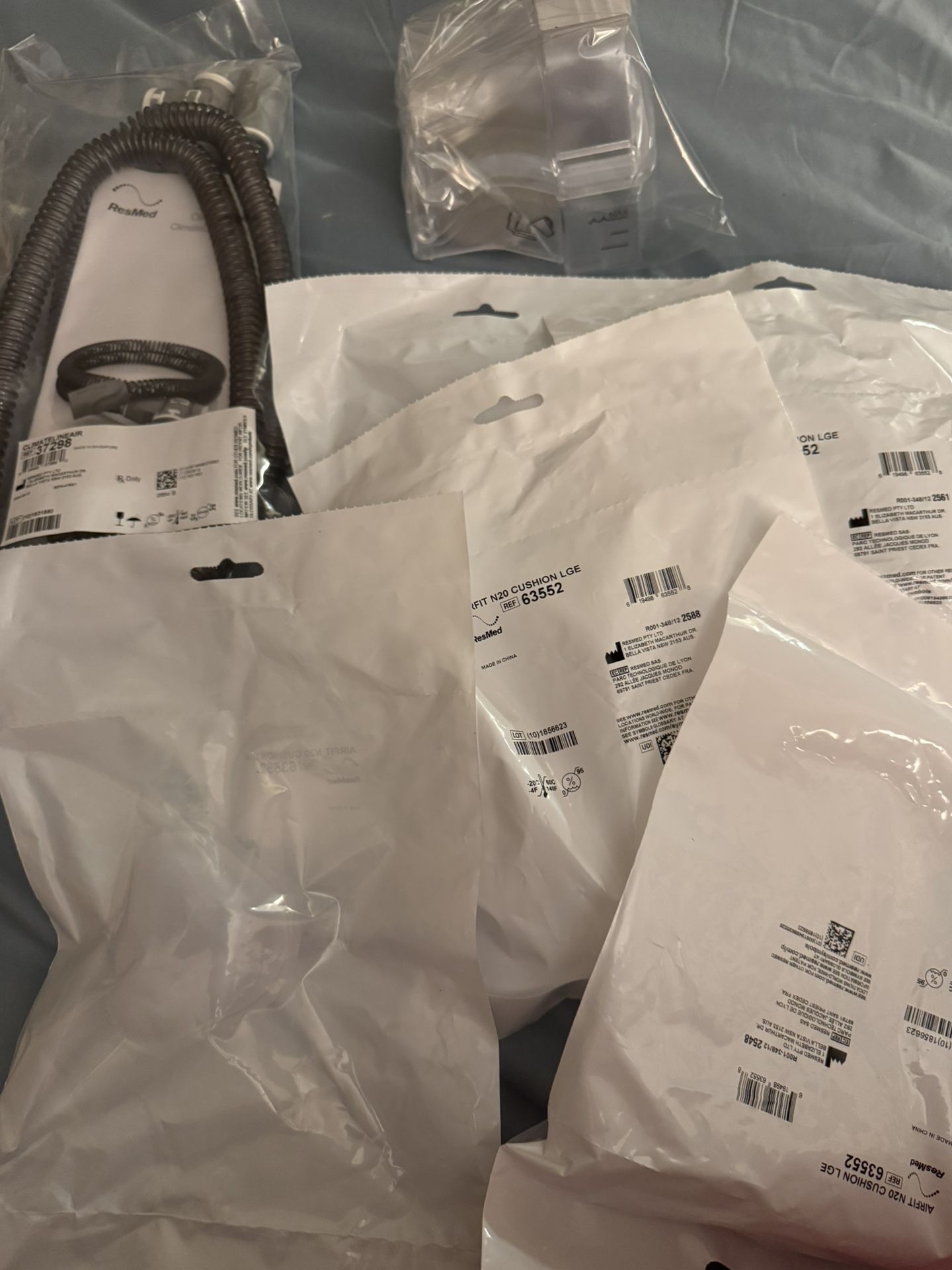 Brand New Lot ResMed CPAP Supplies - Water Chamber, Tubing, 5 Cushions Large