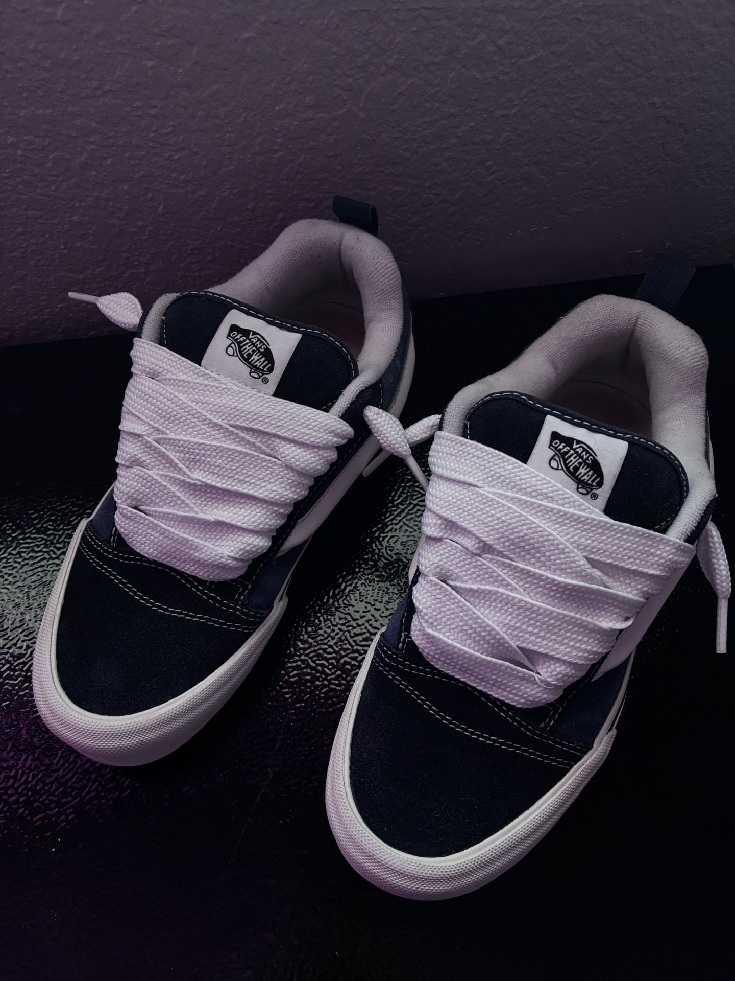 Knu skool Vans Size 8 In Women’s And 6.5 In Men