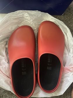 New Birkenstock Red clogs size 39