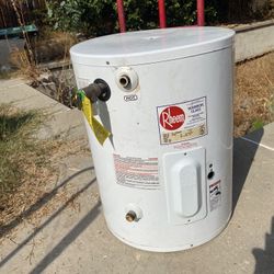 Electric 20 gallon water heater