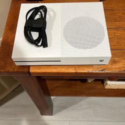 Xbox One S With Power Cord