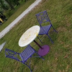 Patio Table And Chairs 