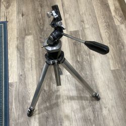 Star D Photography Tripod