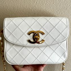 Chanel Big CC Vintage Flap Mini Bag for Sale in Yorba Linda, CA - OfferUp