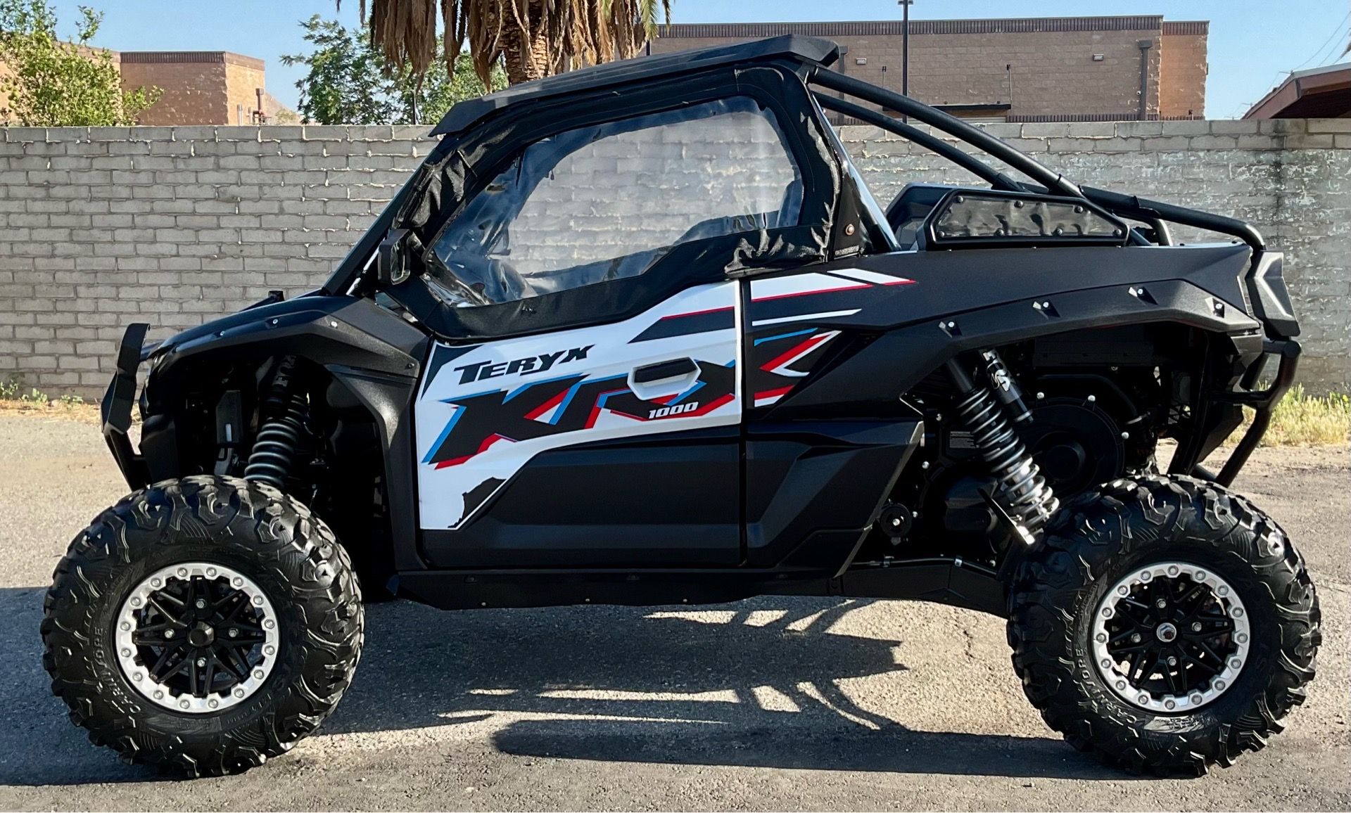 2021 Kawasaki Teryx KRX 1000 SE for sale 1435 miles Fully automatic with selectable 4x2/4x4 Seizmik side mirrors and Rear view mirror Winch and Front