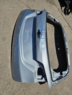 Chevy equinox tailgate oem
