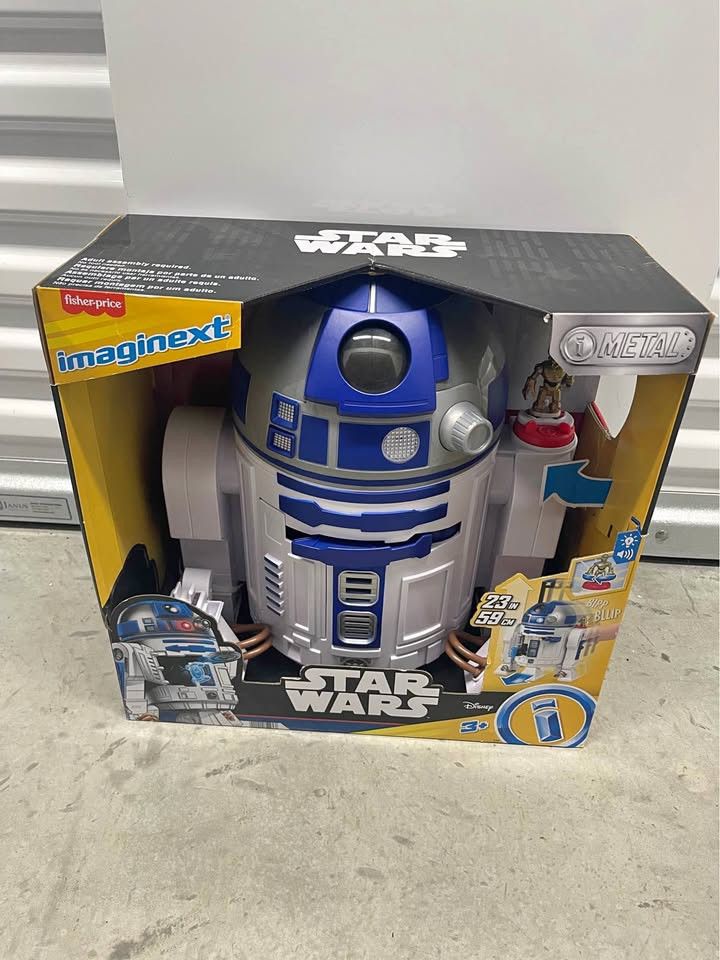 Imaginext STAR WARS R2-D2 Toy with Lights Sounds & C-3PO Diecast Character Key for Kids