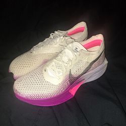 Nike ZoomX Vaporfly 3 Womens 10 'Almost New'