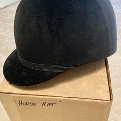 Horseback Riding 🎩 Hat