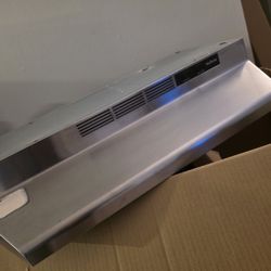 Under-Cabinet Range Hood