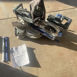 Compound Miter Sliding Saw