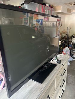 Samsung 52” flat screen tv