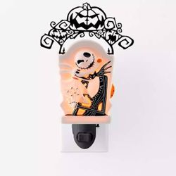 Scentsy Skellington Pumpkin King nightmare Before Christmas Mini Warmer