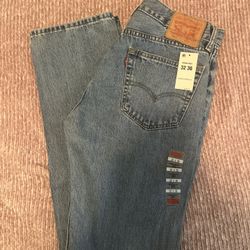 Men Levis Jeans 