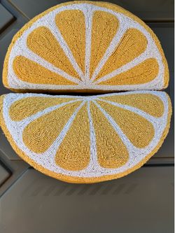 Lemon pillows