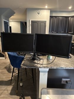 Dual Monitors With Stand