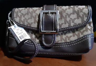 New NY and Co. purse