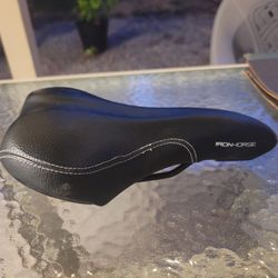 Ironhorse Mountain Bike Seat