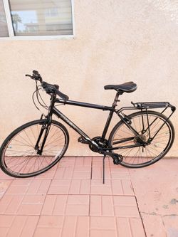 Trek FX Hybrid Bike