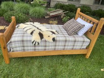 Log Bed | Twin Lodge Log Bed Frame