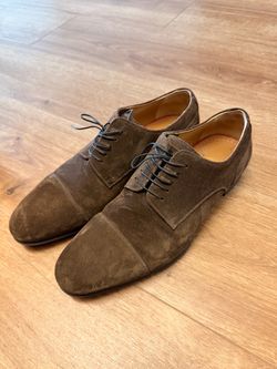 Christian Louboutin Men's Brown Suede Cap-Toe Derby Shoes - Red Sole - Size 9