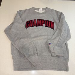 Men’s (M) Classic Stitched Champion Logo. 