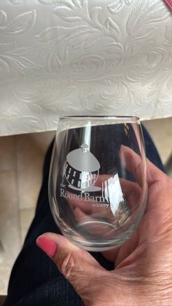 The round red barn wine glass