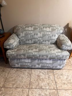 Hide a bed/ couch