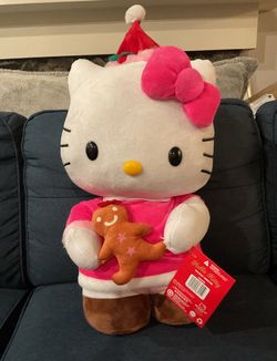 Hello Kitty Christmas Greeter