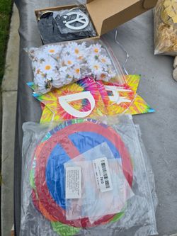 Groovy 70s Hippie Party Decoration Set