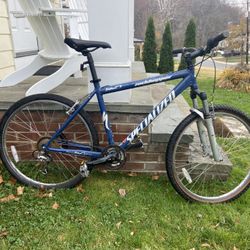 🔥🚲 Specialized Rockhopper Bike 🚲🔥