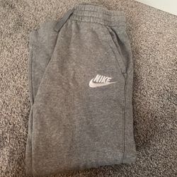 grey nike sweatpants 