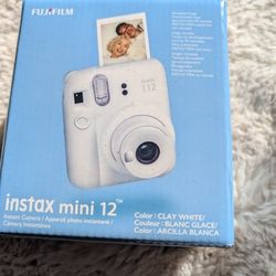 Fujifilm Instax Mini 12 Instant Camera – Clay White, NEW