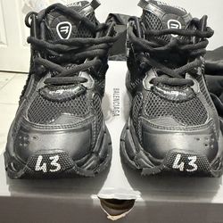 Balenciaga Runners