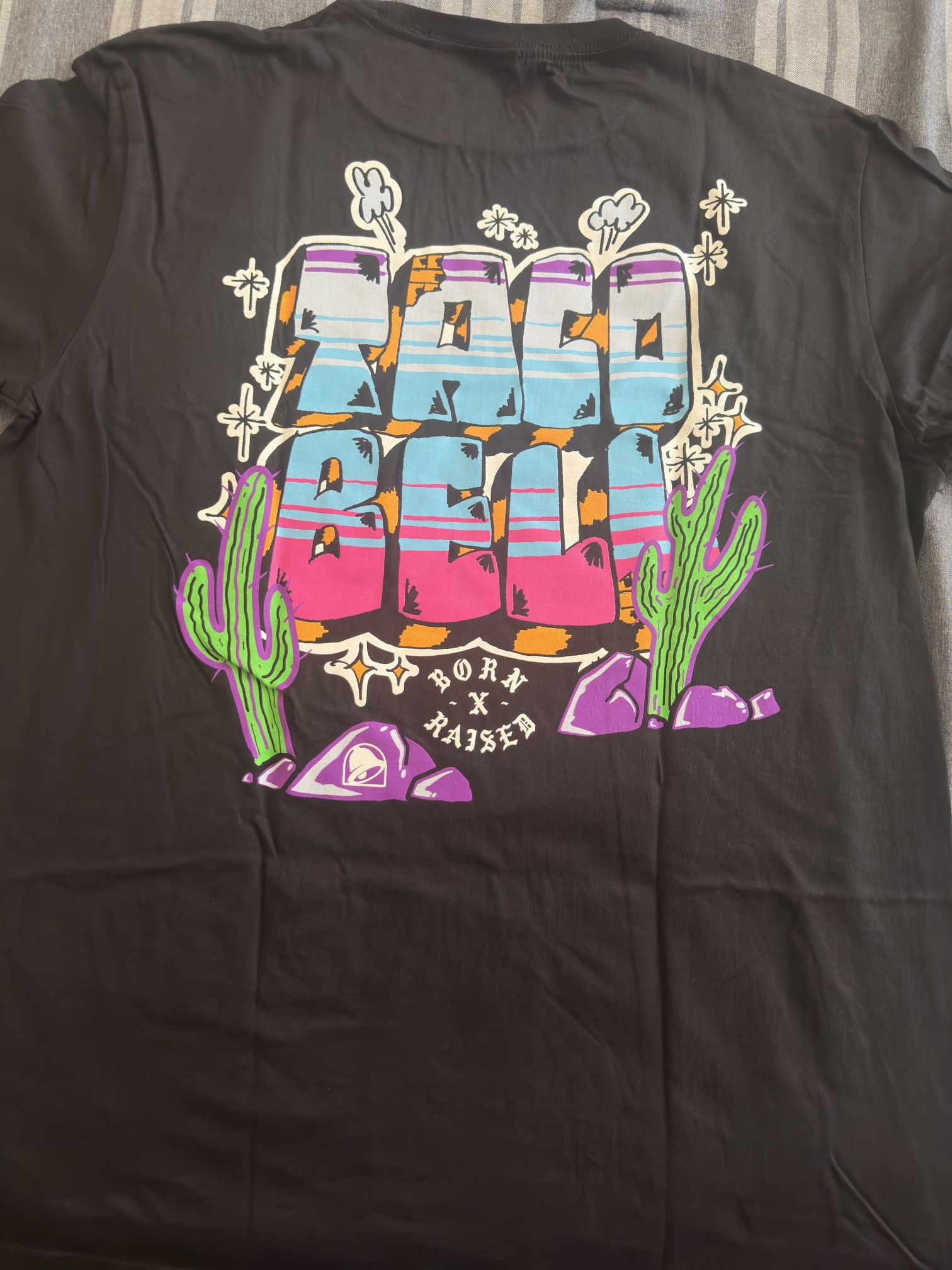 Taco Bell Born X Raised Shirt Size L
