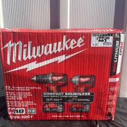 Milwaukee M18 18V Lithium-Ion Brushless Cordless Compact Drill/Impact Combo Kit (2-Tool) W/ (2) 2.0Ah Batteries, Charger & Bag