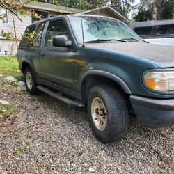 1996 Ford Explorer