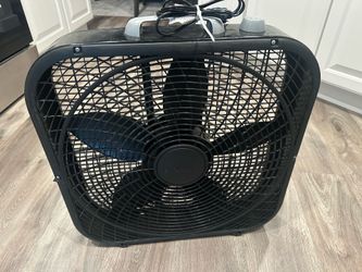Lasko Black Box Fan