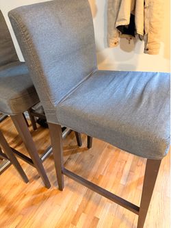 5 tall chairs