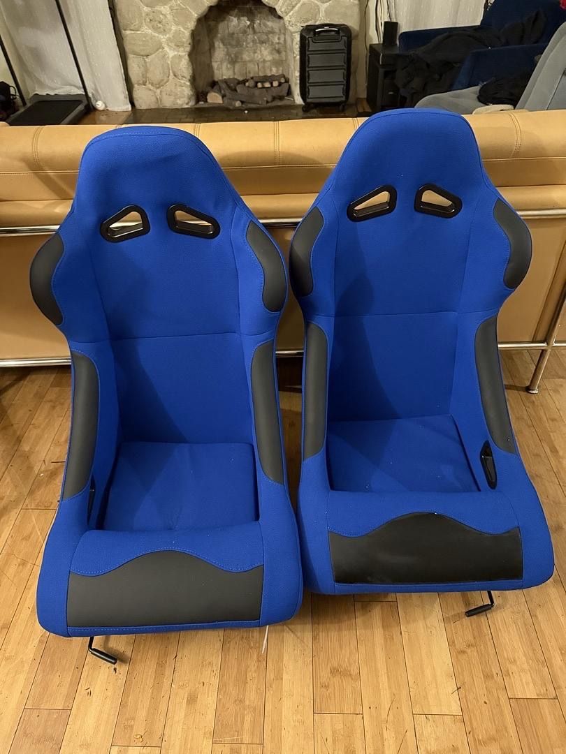 Pair of blue universal racing Seats