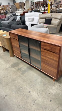 LATITUDE RUN Marquitia Sideboard