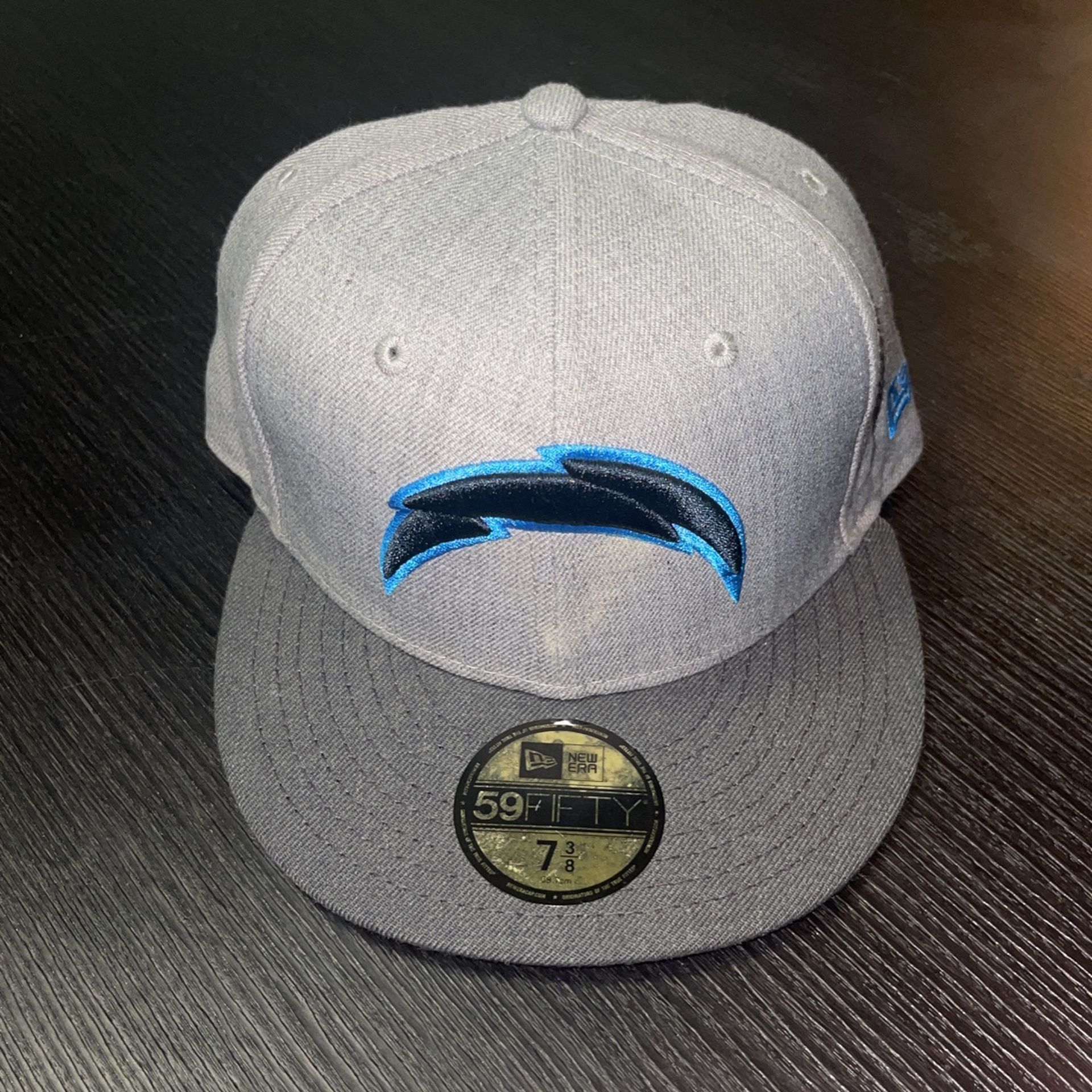 Chargers Hat Fitted 7 3/8 New Era NFL Los Angeles San Diego