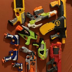 Nerf Guns 